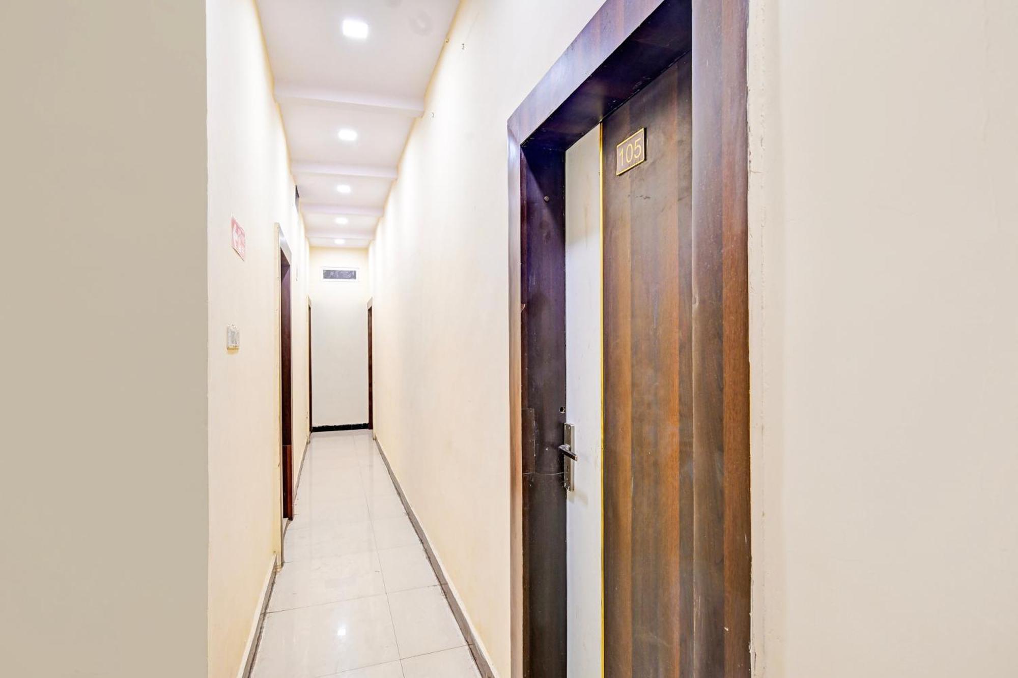 Super Hotel O Hanuman Naka Ujjain Formerly Krishna Palace 외부 사진