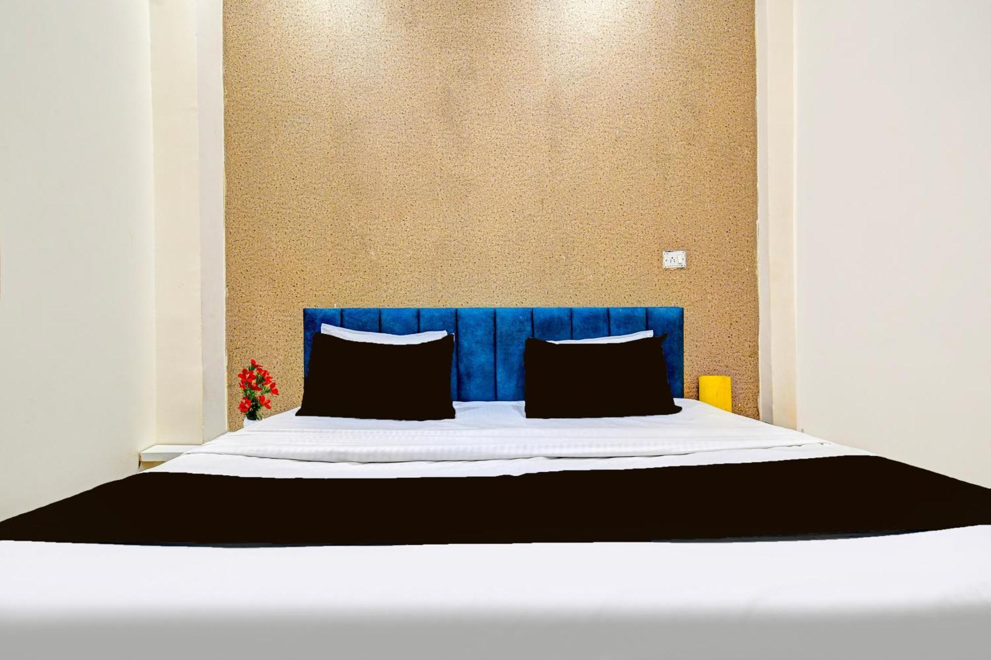 Super Hotel O Hanuman Naka Ujjain Formerly Krishna Palace 외부 사진